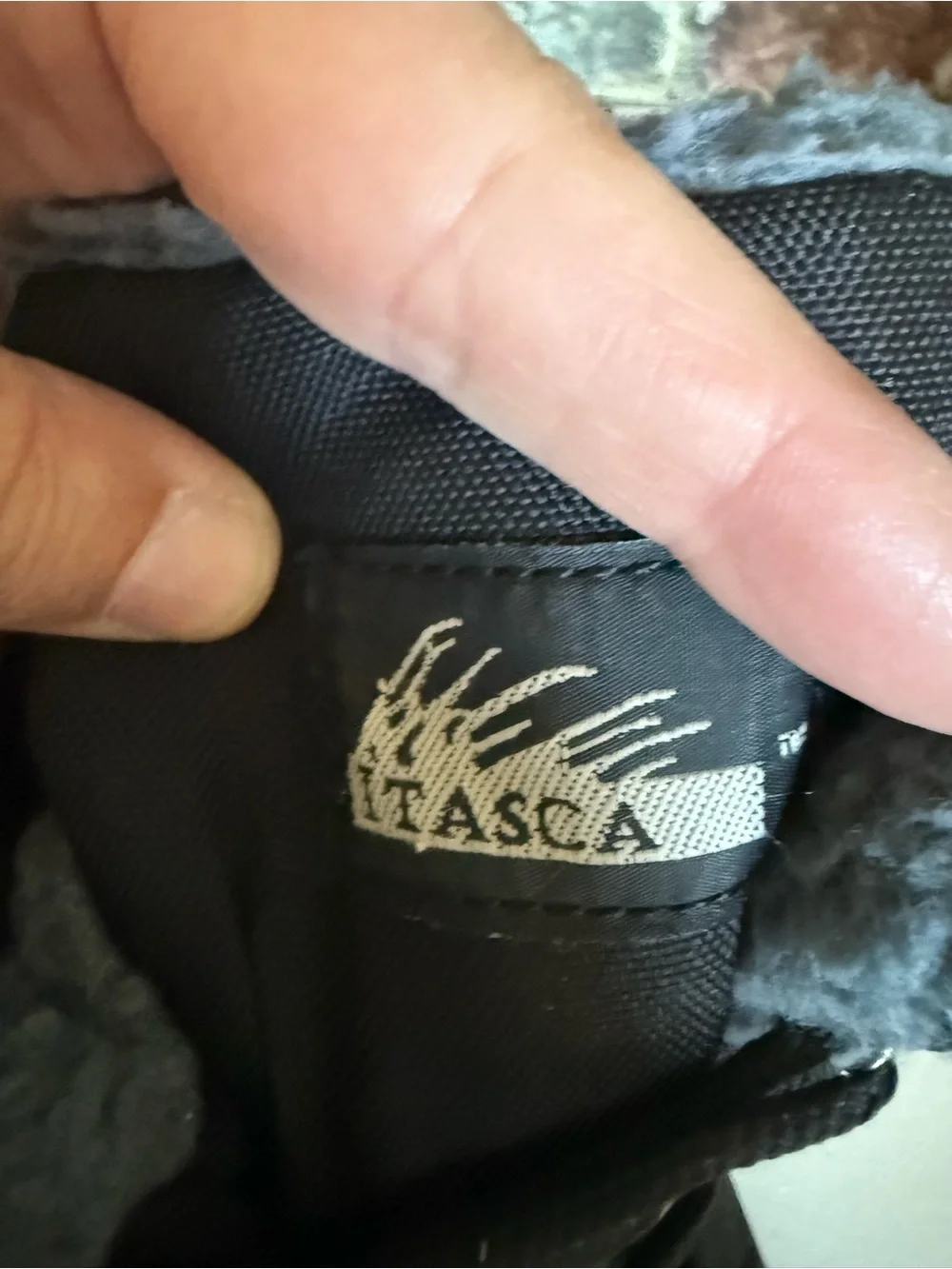 Itasca Black Boots with Gray Sherpa Lining‎